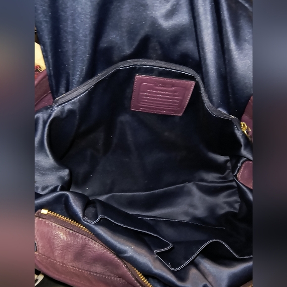 Coach East West Madison Large EggplantTote Bag Leather H1376-26769 W Coach CHARM - Picture 6 of 10